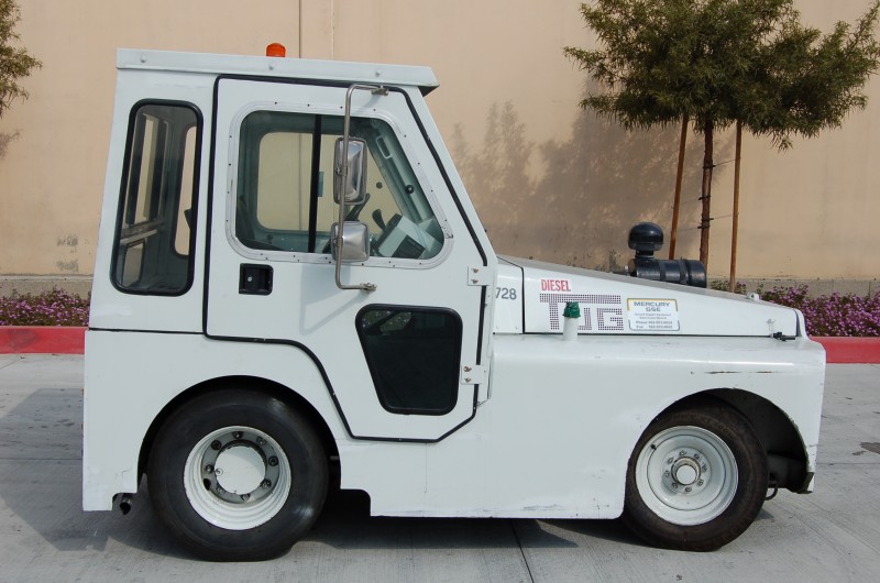 2002 TUG MT120