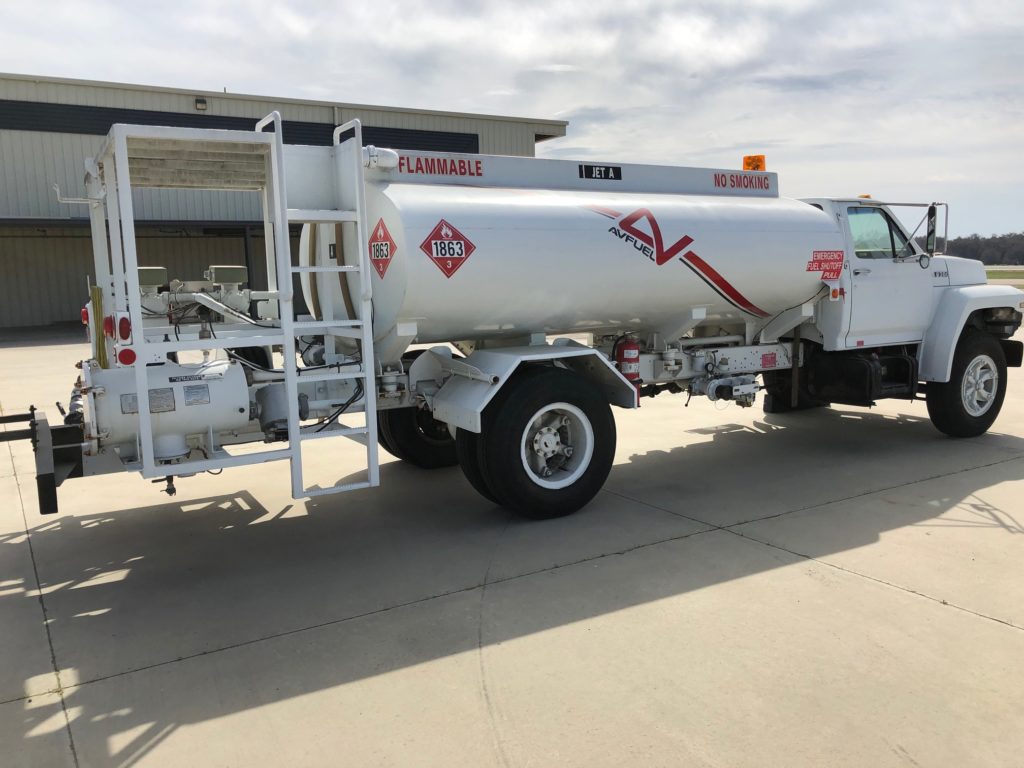 Solid JetA Fuel Truck