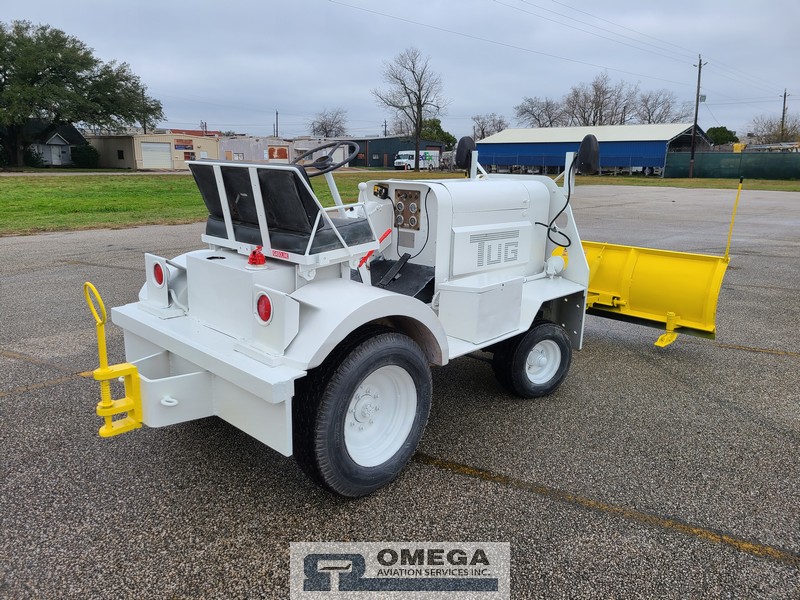 1996 TUG MA-30 Baggage Tractor Snow Plow (HD Video Available)