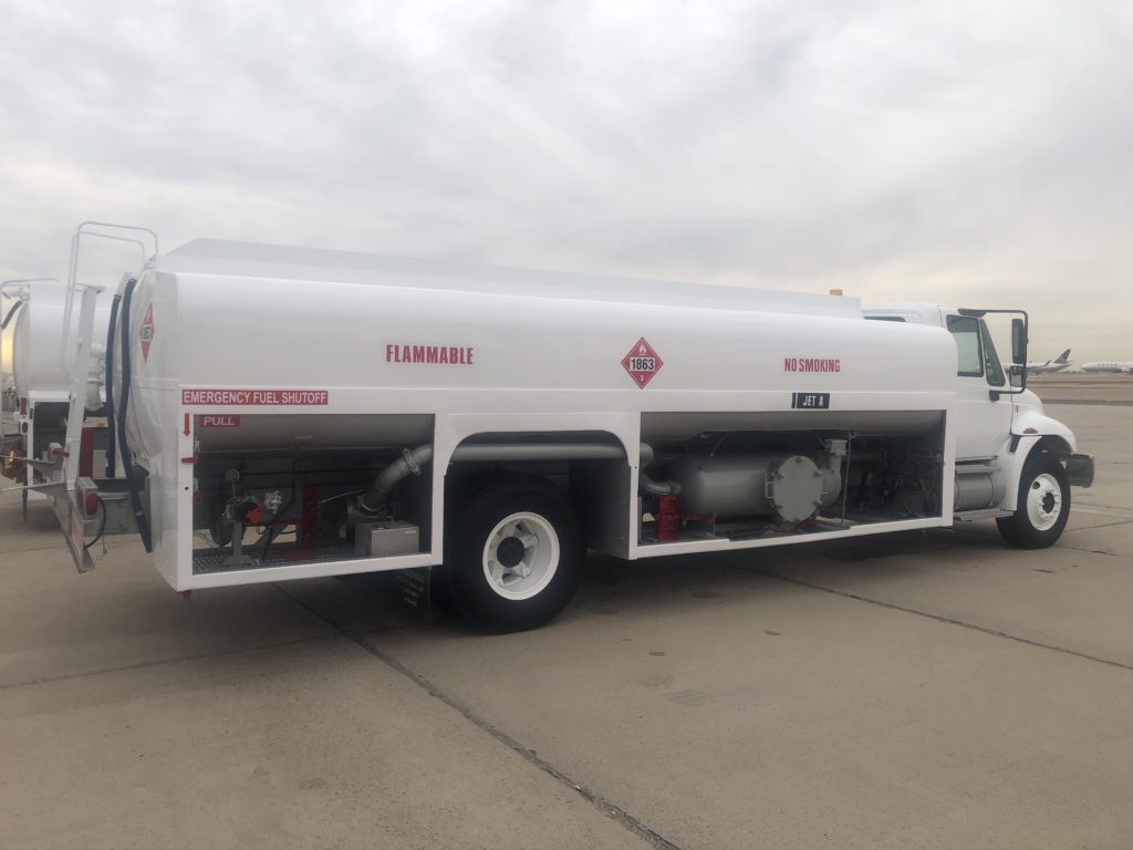 2003 Navistar 5,000 Gallon JetA Fuel Truck