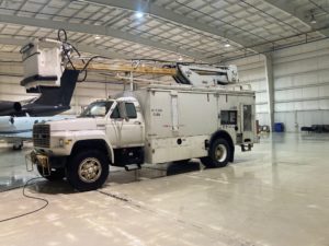 1985 Ford F800 Aircraft Deicer 2000 Gallon- Ready to Work!