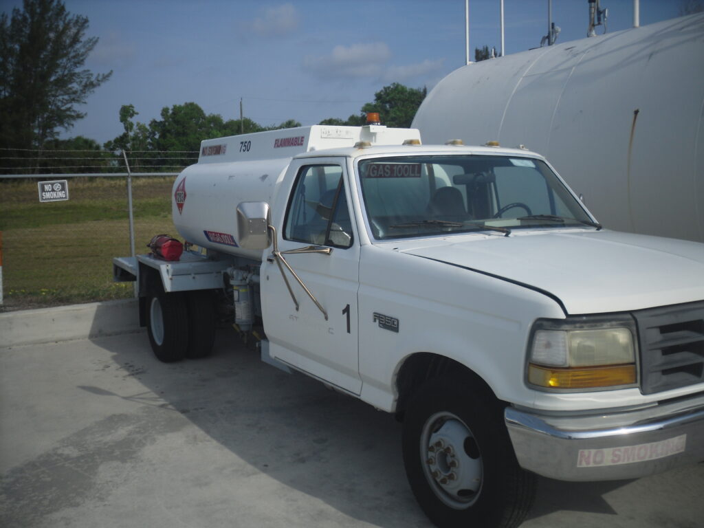 1996 Ford F-350 Avgas Refueler 750 Gallon Garsite