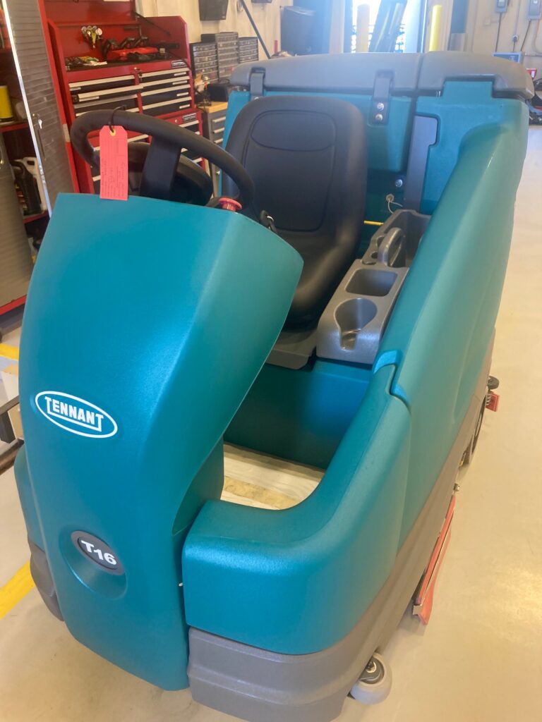 Tennant T16 Floor Scrubber