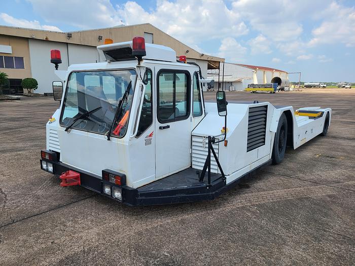 1998 Douglas TBL280 Towbarless Pushback Tractor