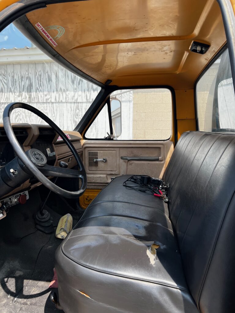 1983 Ford F-600 1200 Gal Truck, 100LL, AvGas