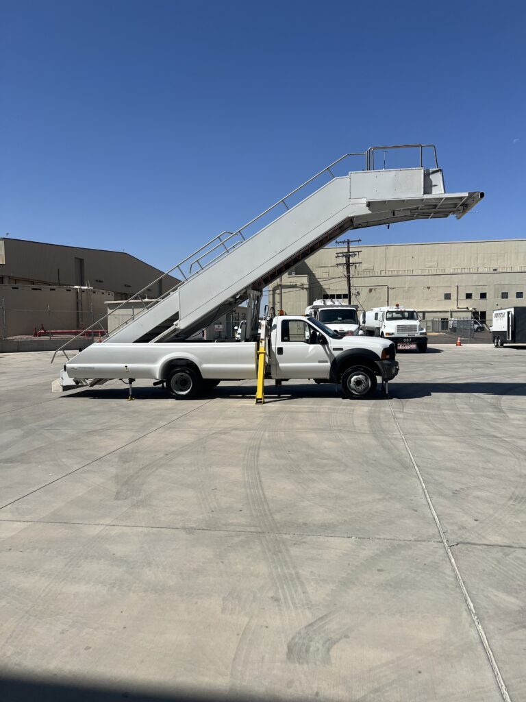 Drivable Wide Body Air Stair