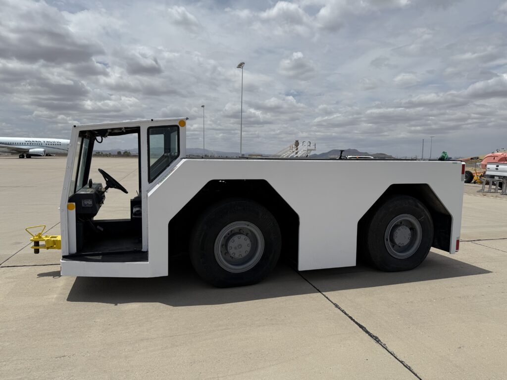 GT50 Aircraft Pushback Tractor