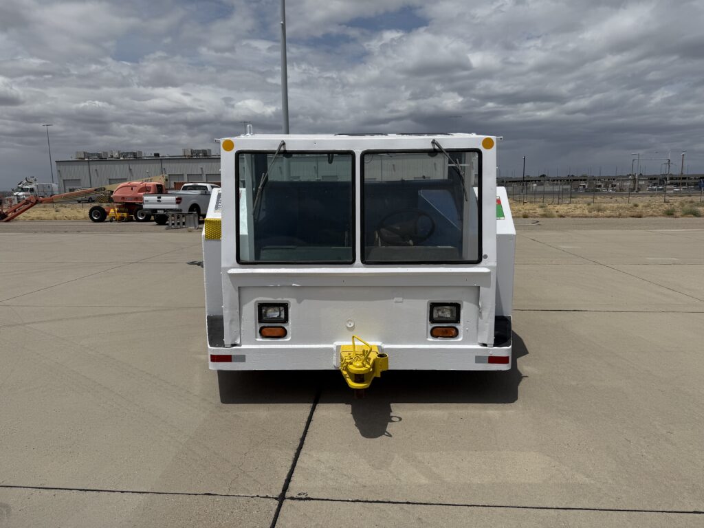 GT50 Aircraft Pushback Tractor