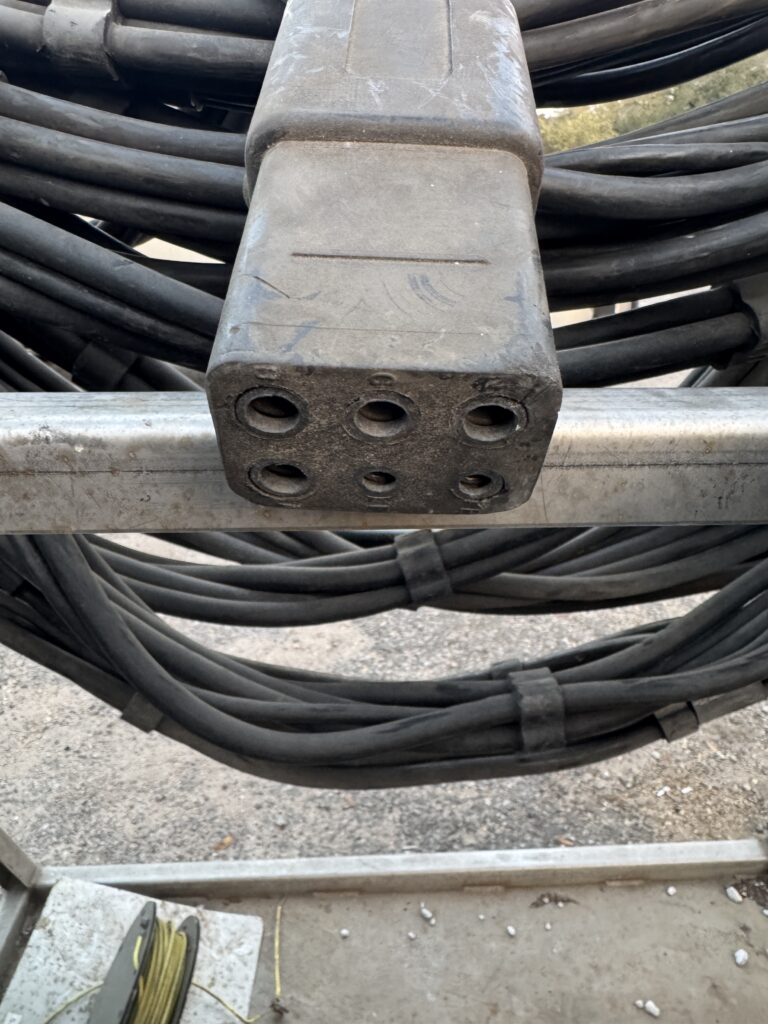 ACCA2050 Male Female A/C Aircraft Power Cable 400hz