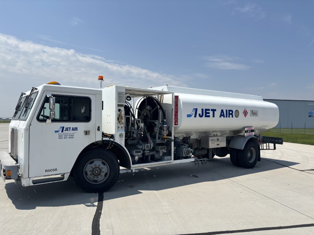 5000 gallon Jet A Truck