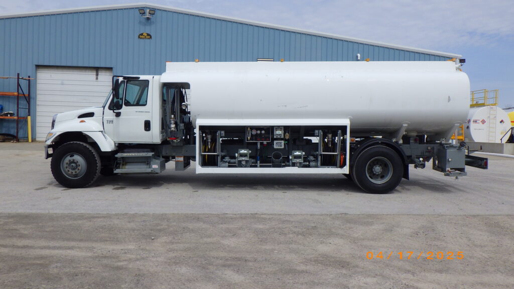 Fully Refurbished 5,000 Gallon Jet A Refueler