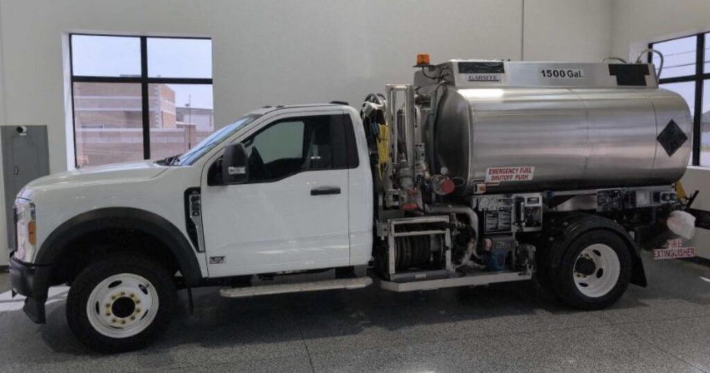 2023 F550 AvGas Fuel Truck 1,500 Gallon For Auction – 7/10