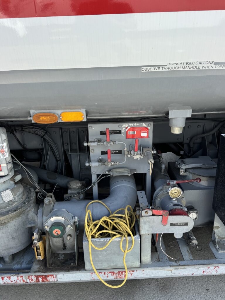 10,000 Fuel Lift Truck
