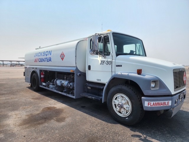 2000 Determan / Brownie Jet-A Refueler – 5,000 gal.